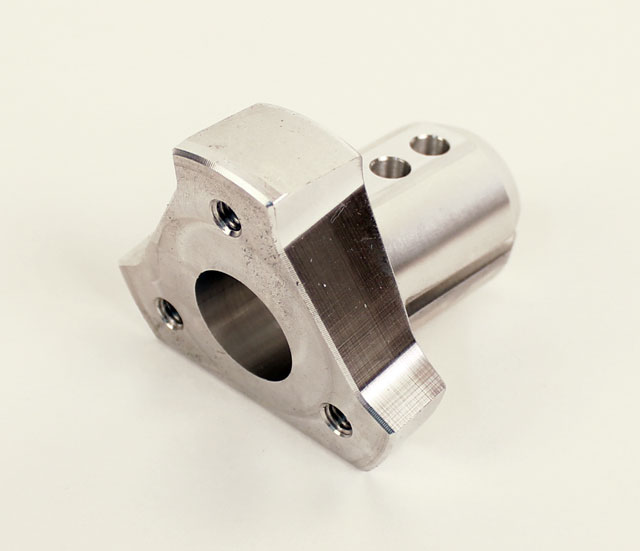 Angled Steering Hub for 3/4" Shaft, Silver
